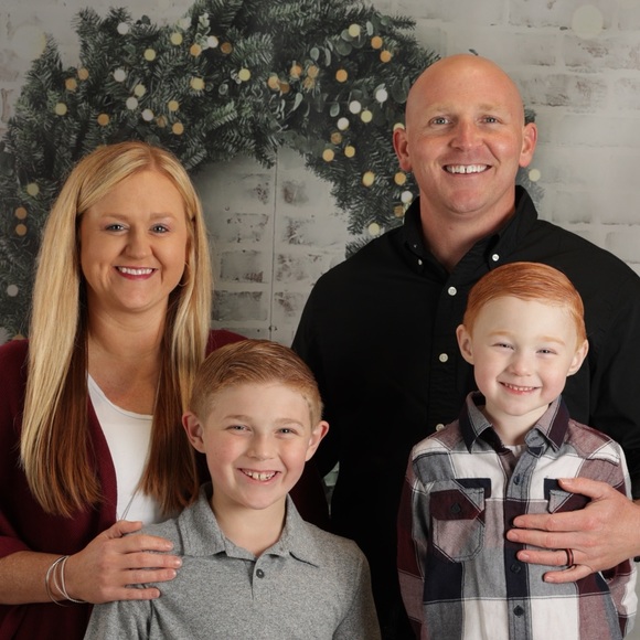 Meet your Posher, Catherine - Picture 1 of 1